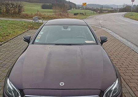 Mercedes-Benz E 220 d Coupe 9G-TRONIC Avantgarde