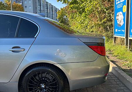 BMW 525i 525 touring