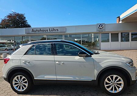 VW T-Roc Volkswagen Style 1.5 TSI 110kW DSG Kamera LED AppCon.