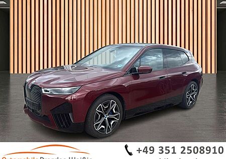 BMW iX 40 xDrive Sport*Skylounge*KeyGo*HeaUp