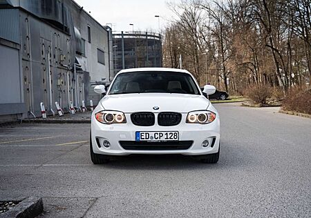 BMW 128 i TÜV NEU
