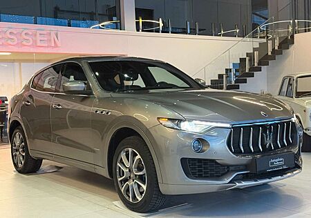 Maserati Levante GranLusso SoftClose/H&K/360°/Memory/PANO