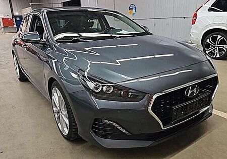 Hyundai i30 Fastback Premium