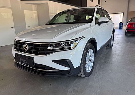 VW Tiguan Volkswagen 2.0 TDI Life 4Motion Matrix/Stand-HZ/AHK