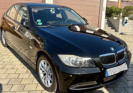 BMW 320d 320 DPF Aut.