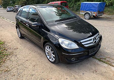 Mercedes-Benz B 170 B-Klasse Automatik Tüv NEU