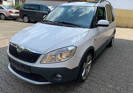 Skoda Roomster Scout Plus Edition KLIMAAUTOMATIK