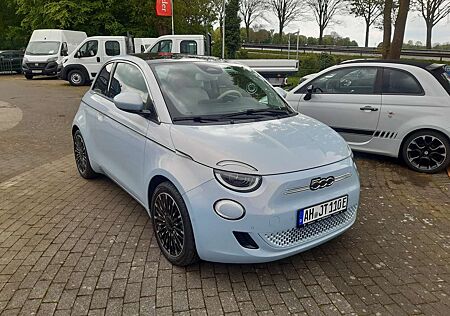 Fiat 500 500e La Prima