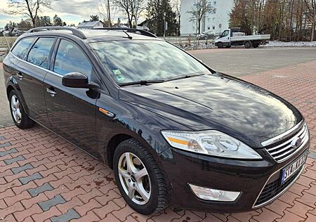 Ford Mondeo Turnier 2.0 Ghia