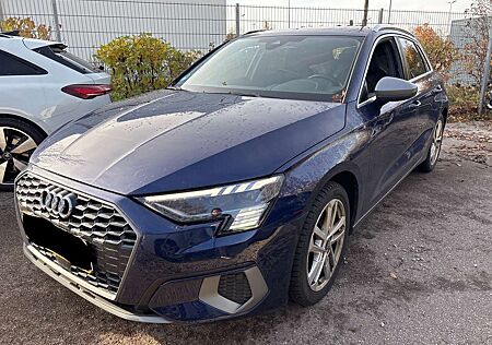 Audi A3 30 TDI Sportback edition one