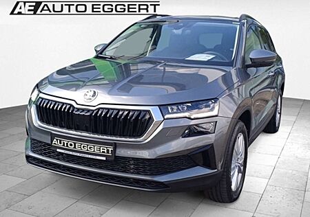 Skoda Karoq Selection 2,0 TDI 110 kW 7-Gang-DSG 4x4 AHK Navi d