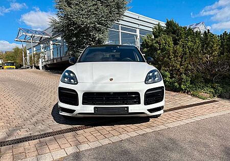 Porsche Cayenne Coupe E-Hybrid