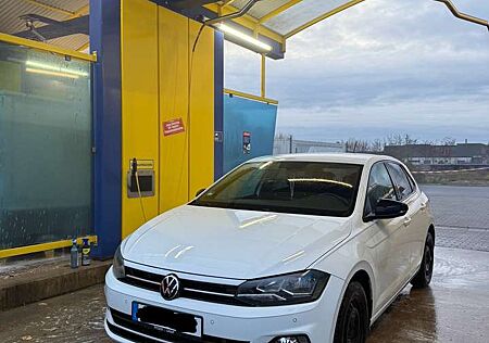 VW Polo Volkswagen United