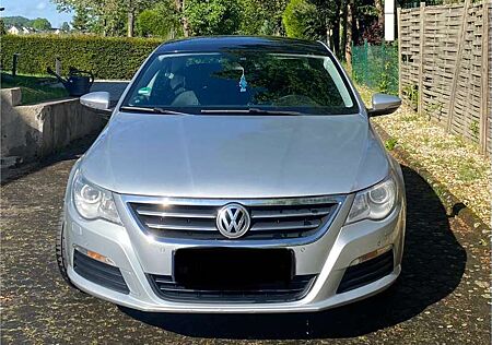 VW Passat CC Volkswagen Basis