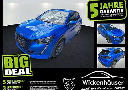 Peugeot 208 e- Elektromotor 136 Rückfahrkamera mit 180°