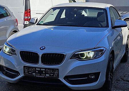 BMW 218 i Coupe Sport Line