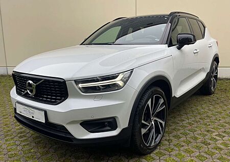 Volvo XC 40 XC40 D4 R Design Aut. AWD AHK LED H&K Leder 360°