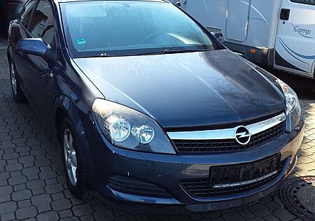 Opel Astra GTC