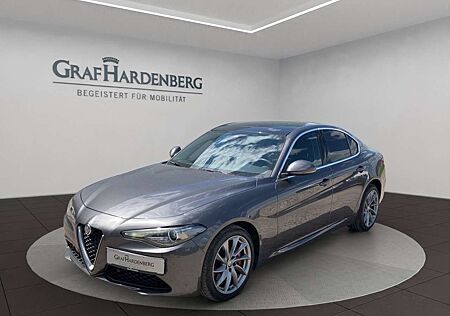Alfa Romeo Giulia 2.0 Turbo Automatik Super Sportpaket El. Fondsitzv