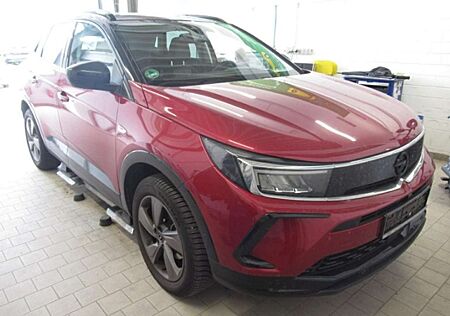 Opel Grandland X X 1.2 GS Alcantara-Allwetterreifen