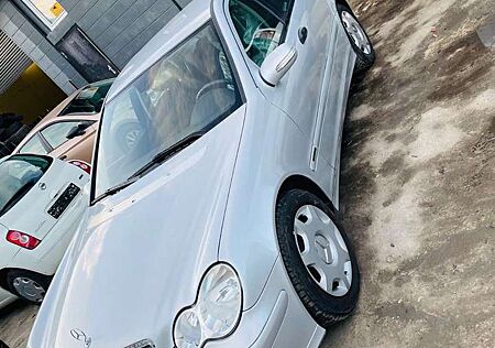 Mercedes-Benz C 180 C Limousine Kompressor