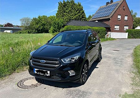 Ford Kuga 1.5 EcoBoost 2x4 Aut. ST-Line