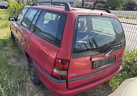 Opel Astra F 1.6 AUTOMATIK *TÜV 11-26* 1-HAND Caravan