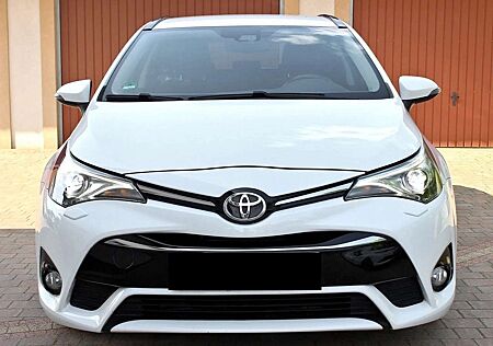 Toyota Avensis Touring Sports 1.8Comfort