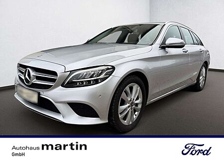 Mercedes-Benz C 180 T Avantgarde KAMERA SHZ AHK NAVI LED