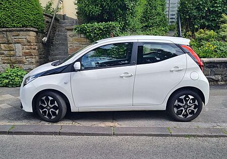 Toyota Aygo x-play Team Deutschland