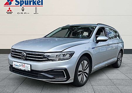 VW Passat Volkswagen Variant GTE 1.4 TSI Plug-In Hybrid