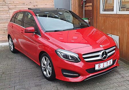 Mercedes-Benz B 200 Panorama-Schiebedach, Kamera, Navi