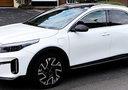 Kia XCeed Plug-in-Hybrid Platinum Pano AHK Garantie