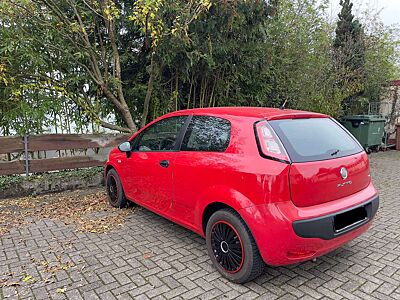 Fiat Punto Evo 1.2 | 2010 | TÜV 01/2028 | 8-fach berei