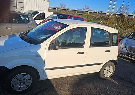 Fiat Panda 1.1 8V Active TÜV+AU Neu