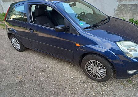 Ford Fiesta -1,3-KLIMA-AHK-SERVO-ABS-TOP-ZUSTAND