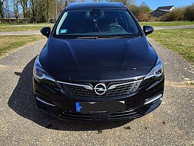 Opel Astra Sports Tourer +