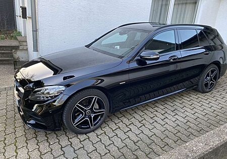 Mercedes-Benz C 180 T 9G-TRONIC AMG Line