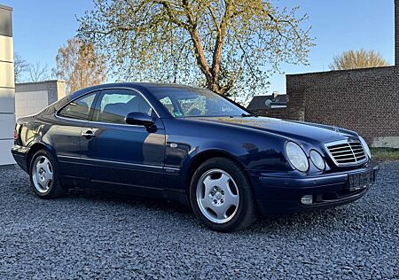 Mercedes-Benz CLK 200 CLK-Klasse Coupe Elegance/AUTOMATIK/KLIMA/TÜV