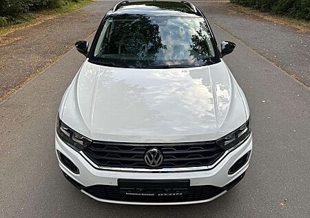 VW T-Roc Volkswagen 1.5 TSI ACT Sport