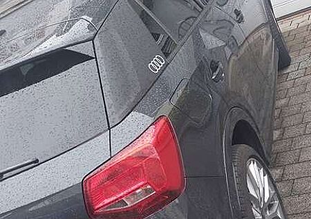 Audi Q2 30 TDI S tronic