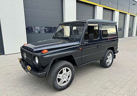 Mercedes-Benz G 300 D BARN DOORS (1980)