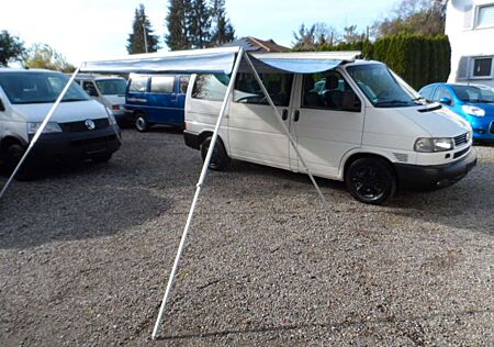 VW T4 Caravelle Volkswagen 2,5-l-Otto Benziner
