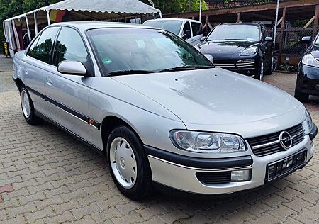 Opel Omega 2.0 16V