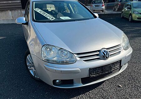 VW Golf Volkswagen V 5Türig/Tour/Klimaaut/Einparh/Sitzh/TüvNeu