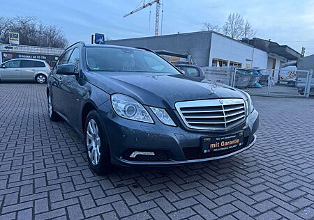 Mercedes-Benz E 250 CGI BlueEfficiency*Behindertengerecht*