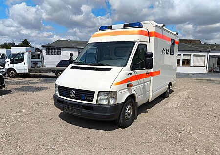VW LT Volkswagen 35,KRANKENWAGEN,3500kg,RETTUNGSWAGEN