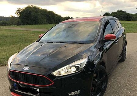 Ford Focus Turnier 1.5 EcoBoost Sport/ ST Line