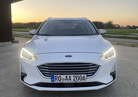 Ford Focus Traveller 1,5 TDCi Titanium