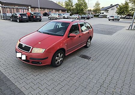 Skoda Fabia Combi 1.4 16V A/C TÜV 07/27